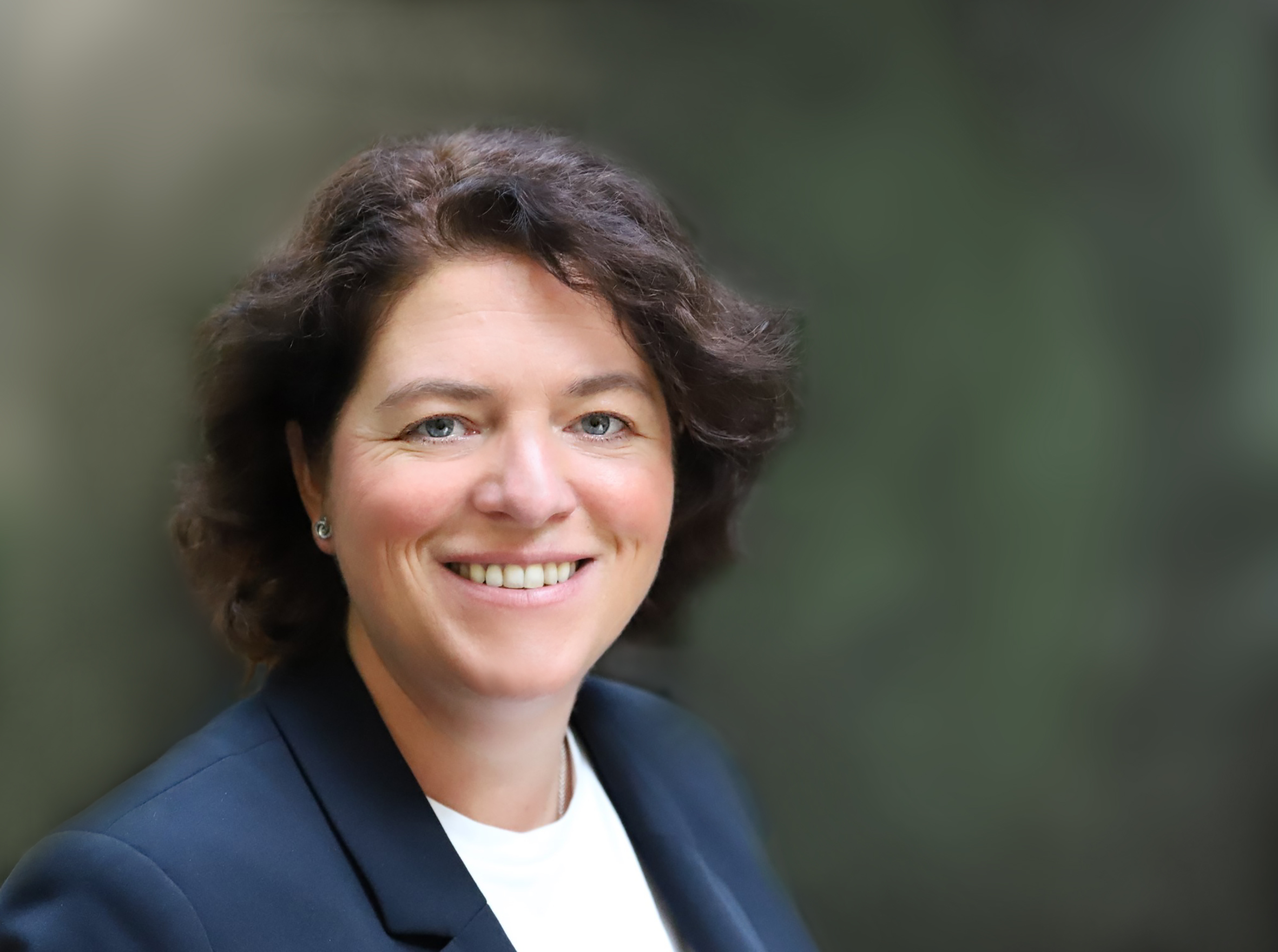 Bundestagsabgeordnete Kerstin Vieregge ermuntert die lippischen Vereine, sich um Fördermittel bei der DSEE zu bewerben.